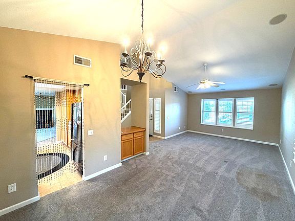 5th image of 3463 Stoney Rd