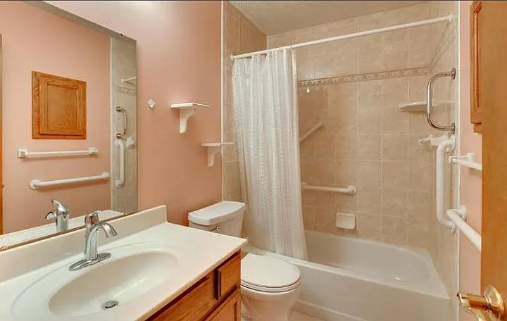 14812 Edna St — Photo 13