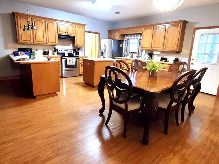 1408 Christie Dr — Photo 1