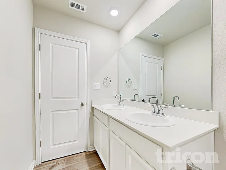 11802 Copperstone Ave — Photo 13