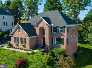 904 Aspen Ln, Red Lion, PA 17356
