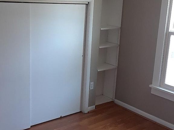 3rd image of 1114 E Ashton Ave #A