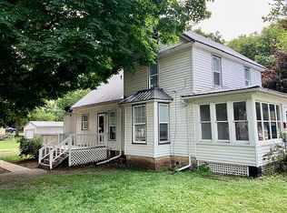 501 Lake St, Spirit Lake, IA 51360