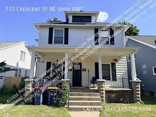 733 Crescent St NE Photo 1 733 Crescent St NE Photo 1