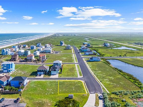 4th image of 130 Sea Bird Ln