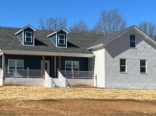 107 Shaker Ridge Ln, Auburn, KY 42206