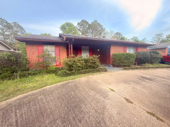 4233 Gateway Dr, Montgomery, AL 36108