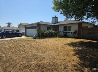 1009 Fairview Rd, Bakersfield, CA 93307