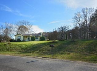 5 Smith Graveyard Rd, Asheville, NC 28806