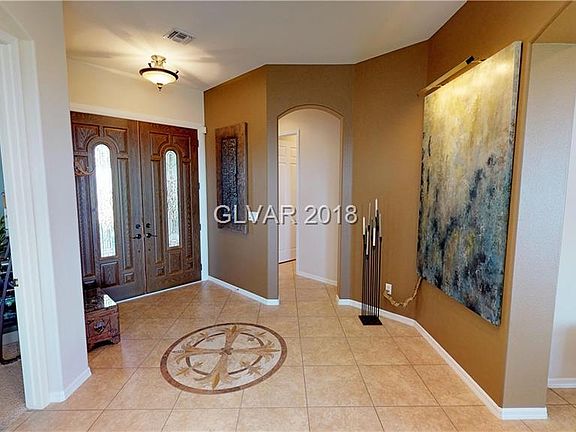4th image of 2590 Forest City Dr