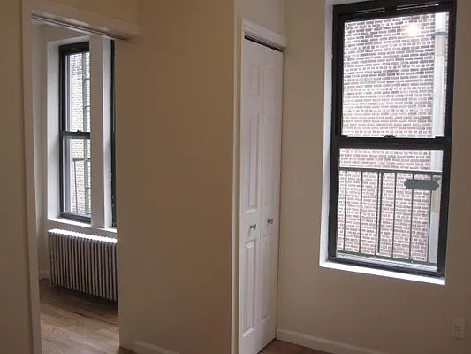 Rented by City & Suburban | media 21