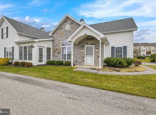 2162 Knob Hill Rd, York, PA 17403