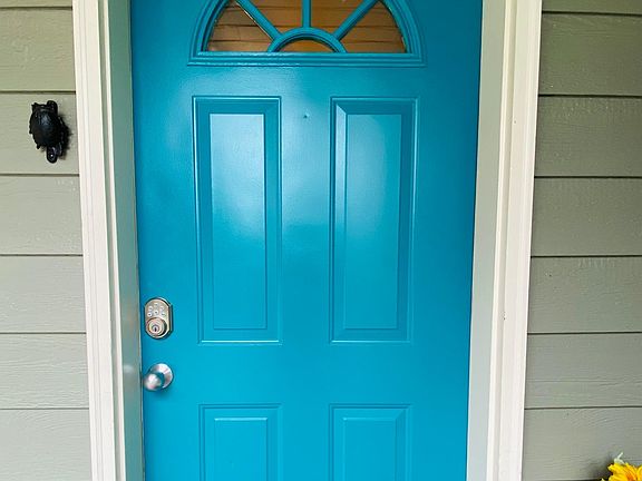 4th image of 4828 SE Caruthers St