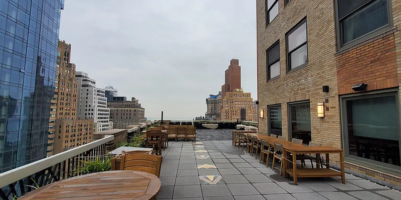 Rented by AZ REALTY NYC LLC | media 29