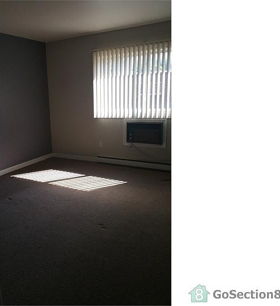 1st image of 845 Richard St Unit B