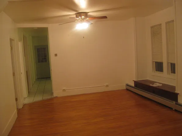 89 Sterling St APT 3, Worcester, MA 01610