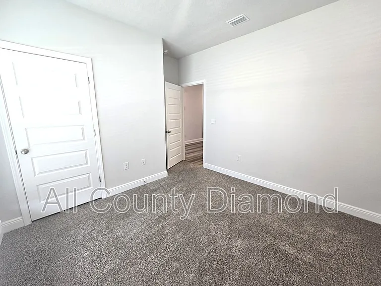 4861 Sweetspire Dr — Photo 18