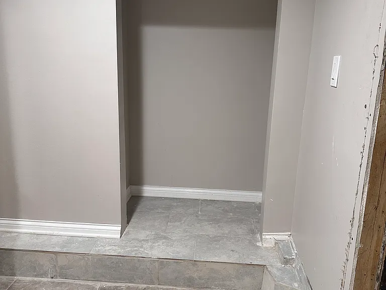 2908 W 38th Pl #BASEMENT — Photo 18