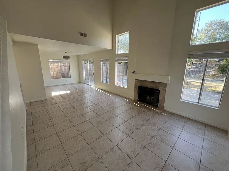 1772 Corta Cresta — Photo 10