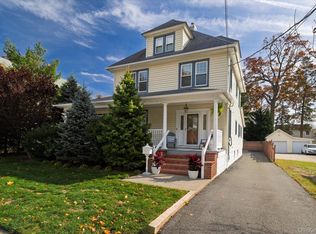 76 Driscoll Ave, Rockville Centre, NY 11570