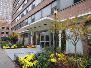 135 Montgomery St APT 9H, Jersey City, NJ 07302