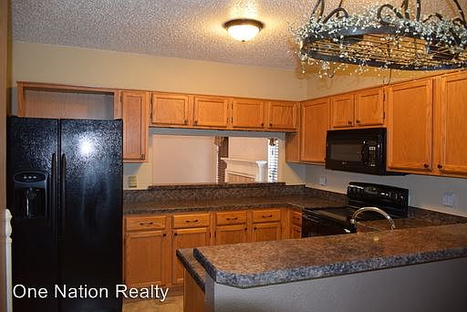 5th image of 2212 Forestbrook Dr
