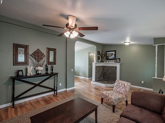 4th image of 3175 Nekia St