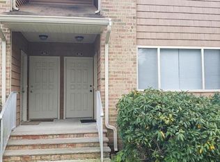 402 Cynthia Ct #2, Princeton, NJ 08540