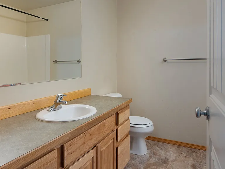 157 E Magnolia Dr — Photo 9