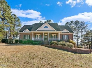 615 Woodland Trl, Louisburg, NC 27549