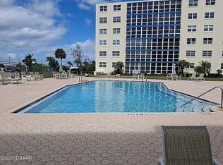 1224 S Peninsula Dr APT 202, Daytona Beach, FL 32118