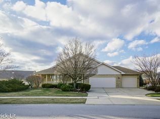8900 Glenshire St, Tinley Park, IL