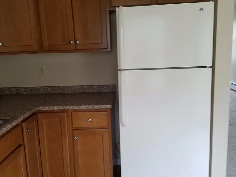 Penobscot Pointe Apartments — Photo 2