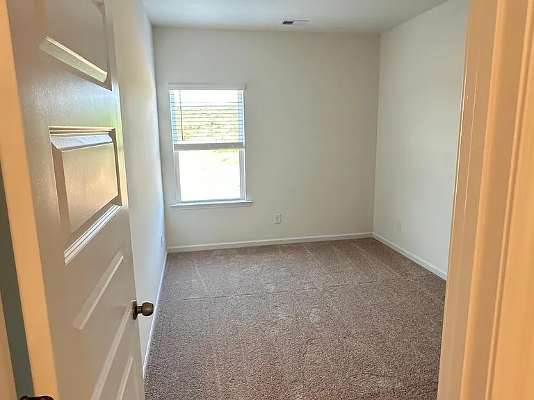 153 Oconee Rd — Photo 24