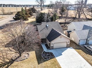 9003 Jergen Ave S, Cottage Grove, MN 55016