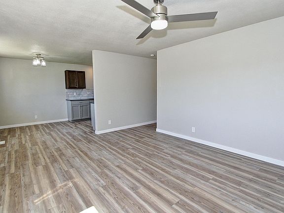 5th image of 2315 S Atlantic St