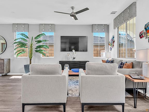 2nd image of 66395 Lantana Ln