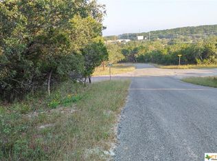 663 Ledgeview Dr, Canyon Lake, TX 78133