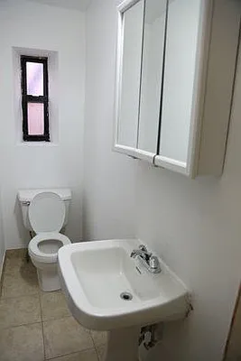 Rented by Crosstown Apartments NYC | media 9