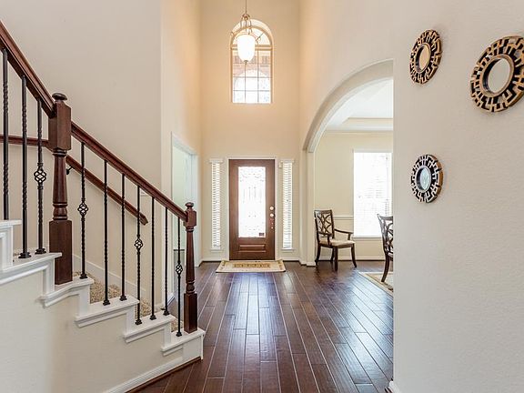 3rd image of 5338 Kristen Cir