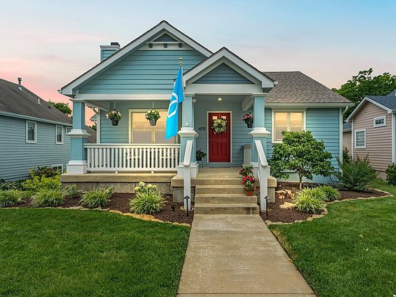 3rd image of 405 Vine Dr