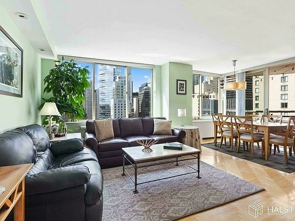 2nd image of 236 E 47th St APT 29F