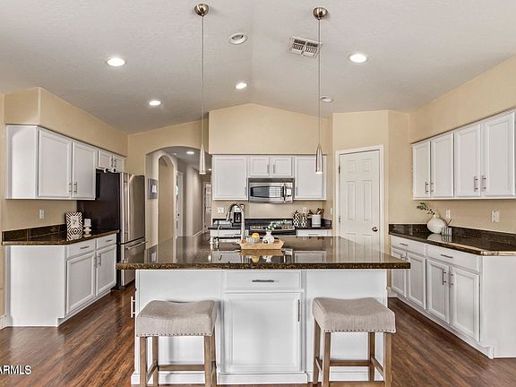 2nd image of 4881 E Fernwood Ct