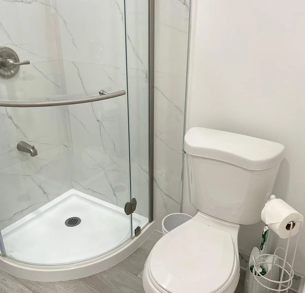 1 bed, 419 sqft, $1,300 — Photo 4