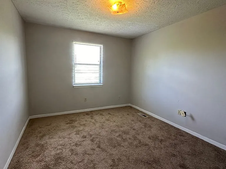 1041 Kendrick Creek Rd — Photo 12