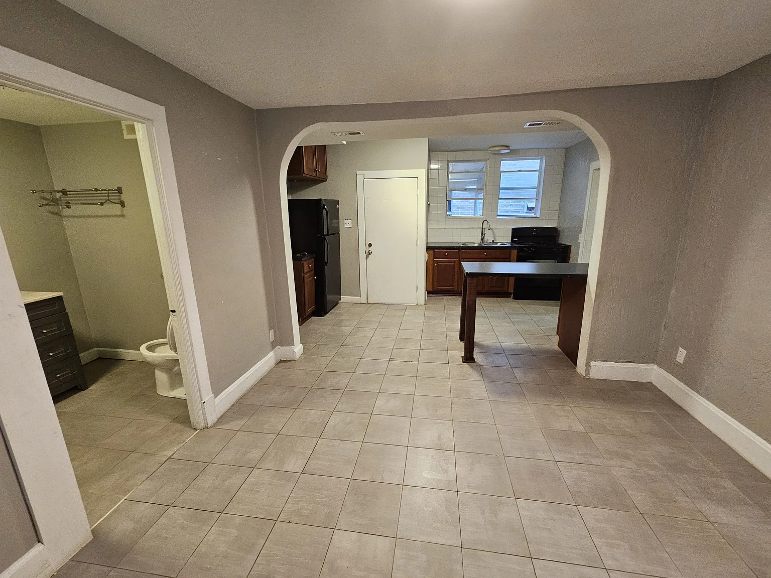 2 bed, 550 sqft, $1,275 — Photo 4