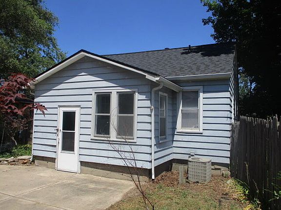 5th image of 258 Floyd St SW