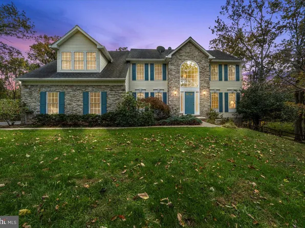 7460 Porter Dr, Mount Airy, MD 21771