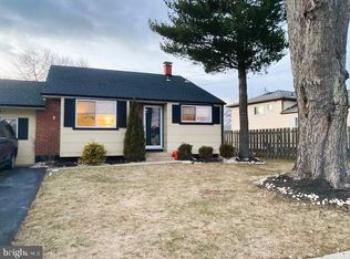 56 Sunnybrae Blvd, Hamilton, NJ 08620