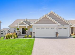 9156 187th St W, Lakeville, MN 55044